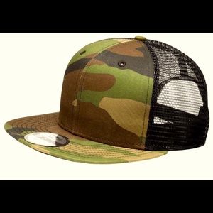 NWT New Era Camo SnapBack 9fifty